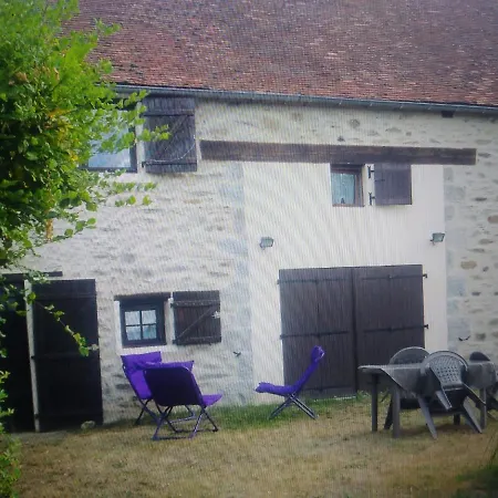 Dom wakacyjny La Croix Des Landes Ou D'hote Avec Piscine A *