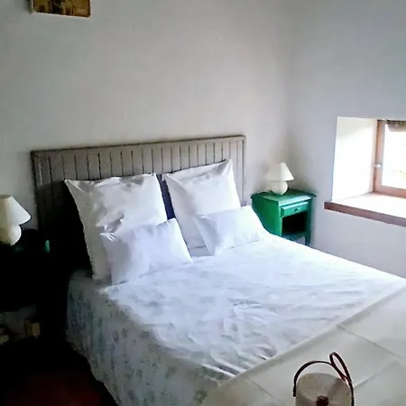 Holiday home La Croix Des Landes Ou D'hote Avec Piscine A *