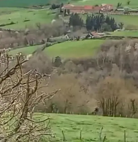 La Croix Des Landes Ou D'hote Avec Piscine A *