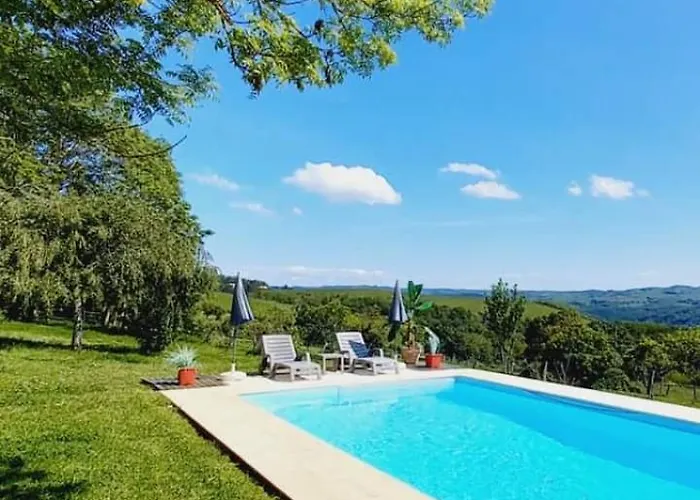 La Croix Des Landes Ou D'hote Avec Piscine A Prázdninový dům